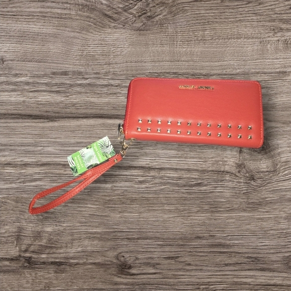 Badgley Mischka NWT Red Studded Wristlet Wallet Clutch - Picture 1 of 7